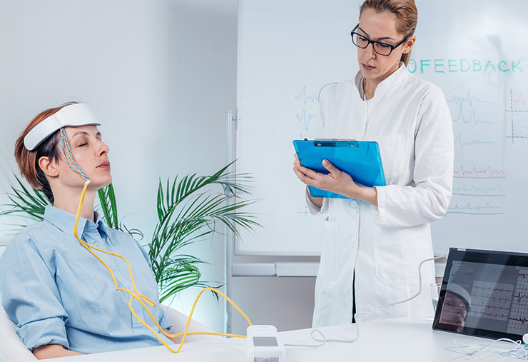 腦(nǎo)電(diàn)傳感器(qì)并不(bù)複雜(zá)，那(nà)精度呢(ne)？