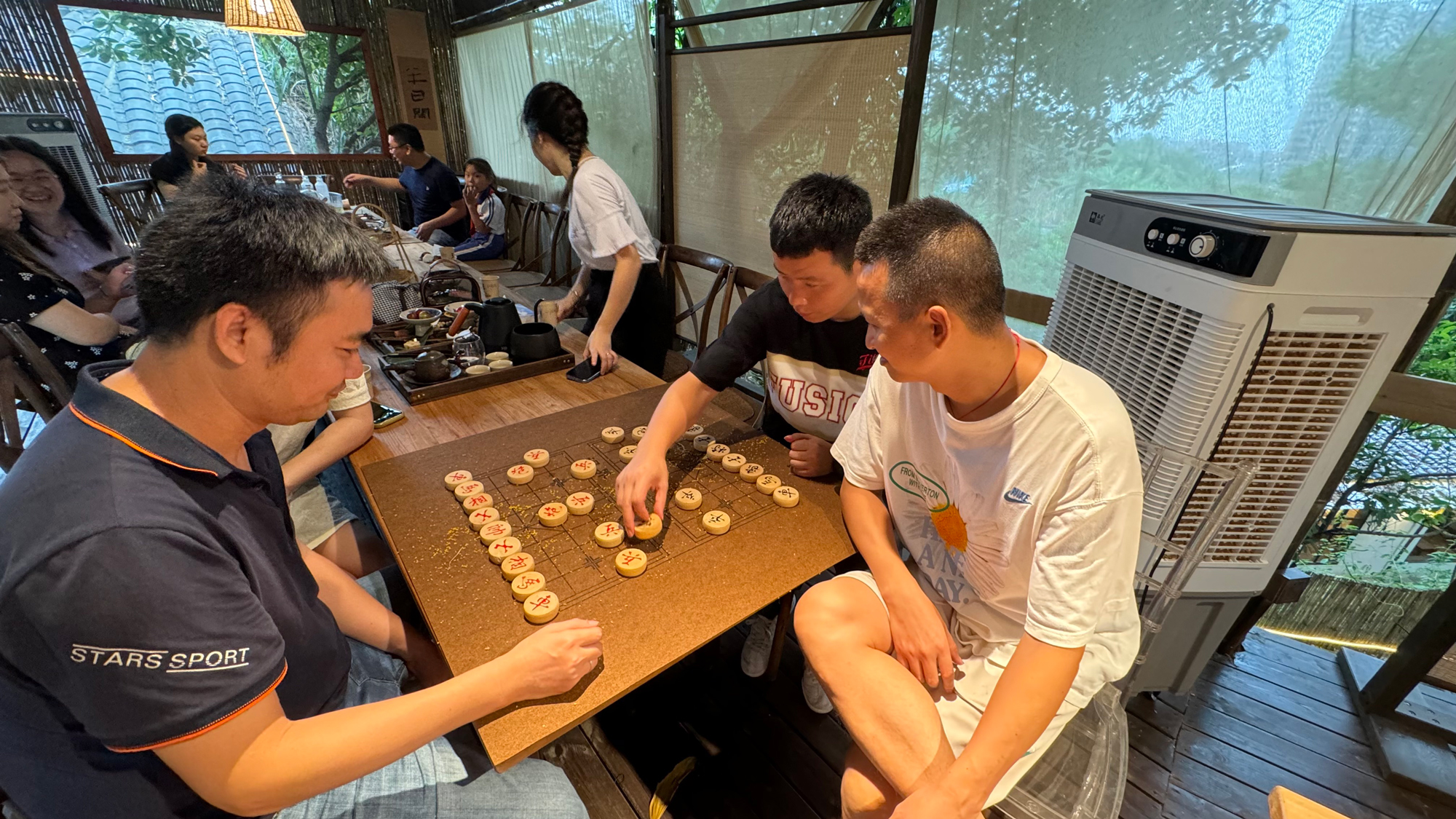 東(dōng)籬小(xiǎo)院(圖4)